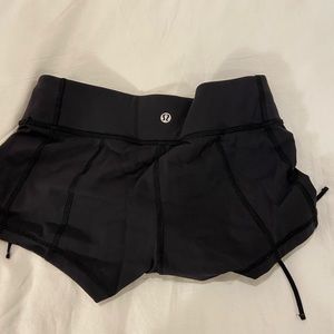Lululemon tiny shorts